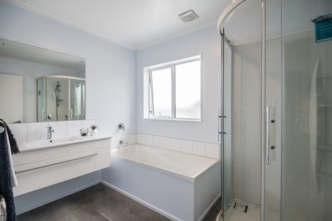 Photo of property in 61b Mauldeth Terrace, Churton Park, Wellington, 6037