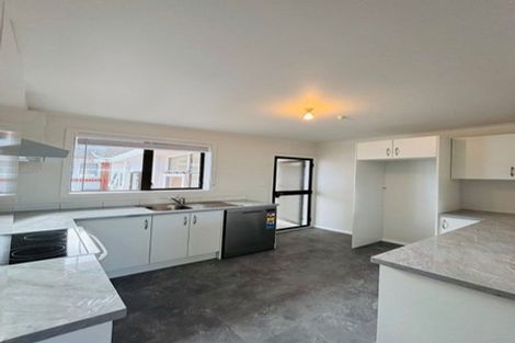 Photo of property in 4/69 Ararino Street, Trentham, Upper Hutt, 5018