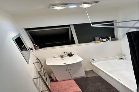 Photo of property in 8 Hastings Grove, Wainuiomata, Lower Hutt, 5014