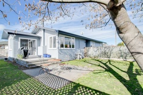 Photo of property in 44 Meeanee Road, Taradale, Napier, 4112