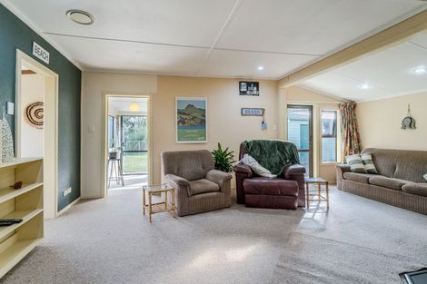 Photo of property in 940 Harington Point Road, Harington Point, Dunedin, 9077