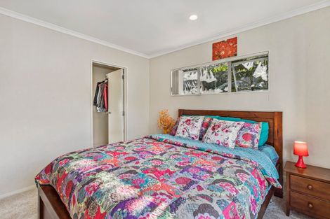Photo of property in 28 Foxlaw Street, Randwick Park, Auckland, 2105