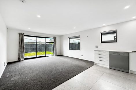 Photo of property in 97 Faringdon Boulevard, Rolleston, 7615