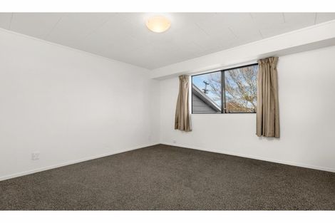 Photo of property in 1/1 Meadowvale Avenue, Forrest Hill, Auckland, 0620