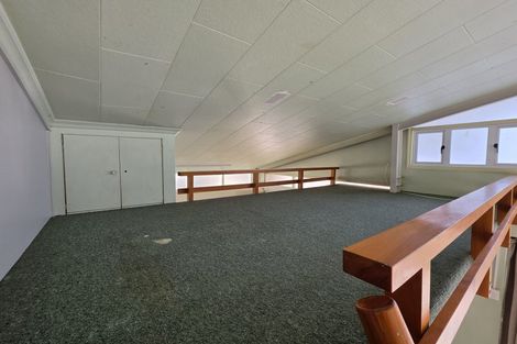 Photo of property in 56 Durie Street, Durie Hill, Wanganui, 4500