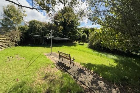 Photo of property in 26 Tiroroa Avenue, Te Atatu South, Auckland, 0610