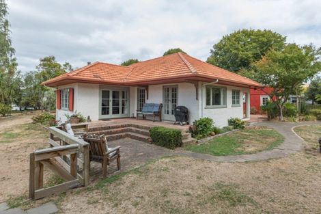 Photo of property in 10 Miller Street, Otane, 4202