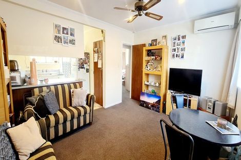 Photo of property in 10/10f Rawson Street, Tawa, Wellington, 5028