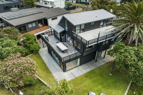 Photo of property in 306b Beverley Terrace, Whangamata, 3620