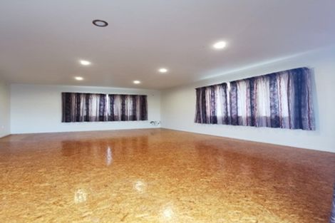 Photo of property in 12 Ruth Street, Manurewa, Auckland, 2102