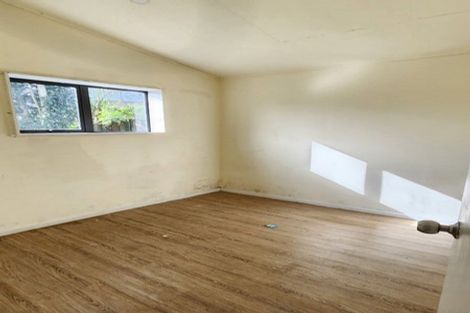 Photo of property in 32 Heathdale Crescent, Papakura, 2110