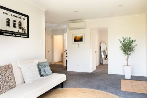 Photo of property in 30 Cabeleigh Drive, Helensville, 0800