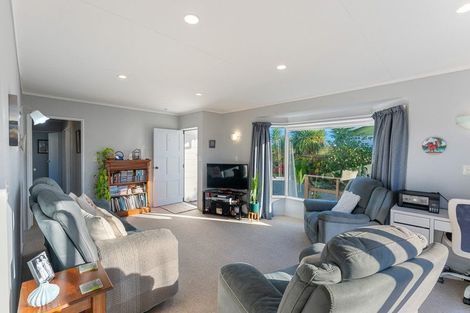 Photo of property in 111 Makarini Street, Paraparaumu, 5032