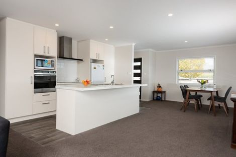 Photo of property in 160 Kennedy Road, Pyes Pa, Tauranga, 3112