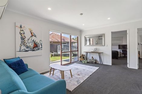 Photo of property in 43 Cockle Bay Road, Cockle Bay, Auckland, 2014