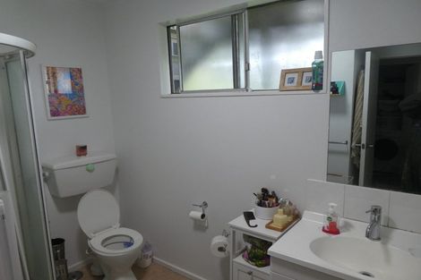 Photo of property in 1/23 Maple Grove, Maungaraki, Lower Hutt, 5010
