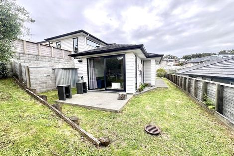 Photo of property in 3 Weka Close, Red Beach, 0932