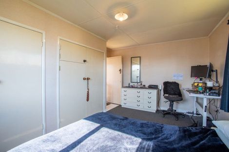 Photo of property in 50 Pitt Street, Raetihi, 4632
