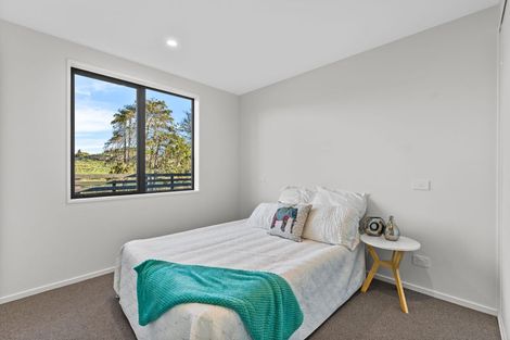 Photo of property in 3 Tieke Lane, Halswell, 8025