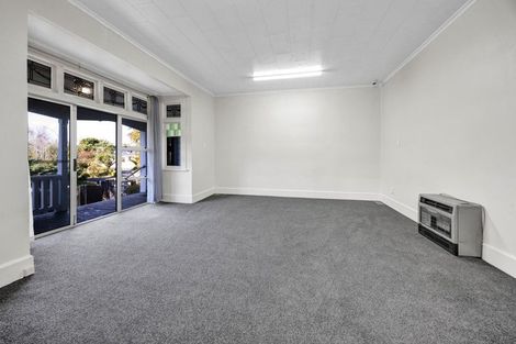 Photo of property in 98 Liardet Street, New Plymouth, 4310