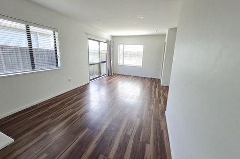 Photo of property in 12 Richard Hadlee Lane, Rolleston, 7615