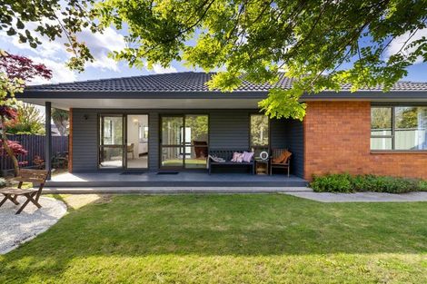 Photo of property in 27 Royleen Street, Casebrook, Christchurch, 8051