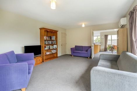 Photo of property in 424 Harewood Road, Harewood, Christchurch, 8051
