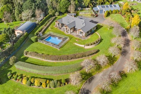 Photo of property in 40 Manakau Heights Drive, Manakau, Otaki, 5583