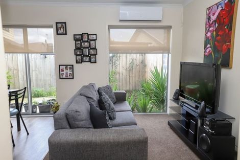 Photo of property in 215u3 Massey Street, Frankton, Hamilton, 3204