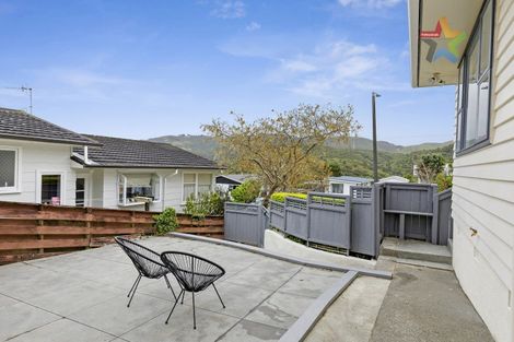 Photo of property in 70 Major Drive, Kelson, Lower Hutt, 5010