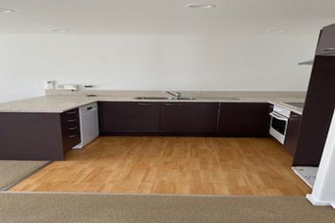 Photo of property in 43 Kittiwake Drive, Schnapper Rock, Auckland, 0632