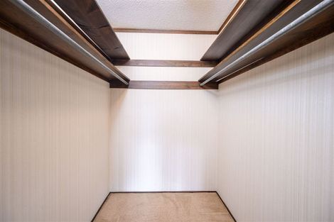 Photo of property in 19 Blundell Place, Chatswood, Auckland, 0626