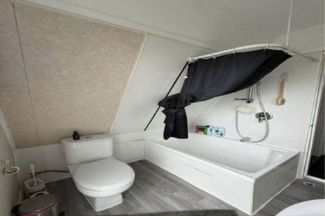 Photo of property in 7d June Place, Hamilton East, Hamilton, 3216