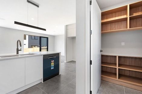 Photo of property in 17 Paihere Street, Huapai, 0810