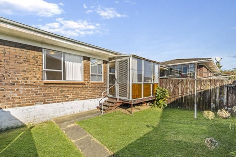 Photo of property in 2/121 Gardner Avenue, New Lynn, Auckland, 0600