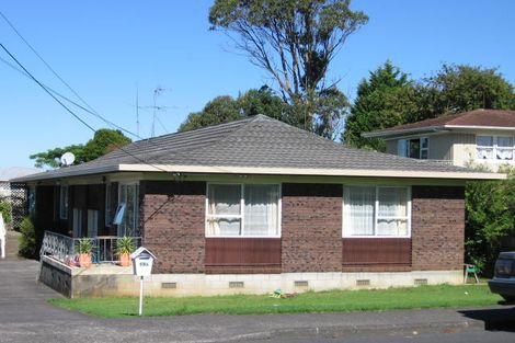 Photo of property in 69 Hepburn Road, Glendene, Auckland, 0602