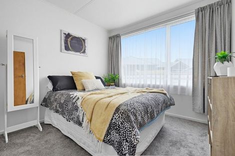 Photo of property in 6 Lugton Street, Nawton, Hamilton, 3200