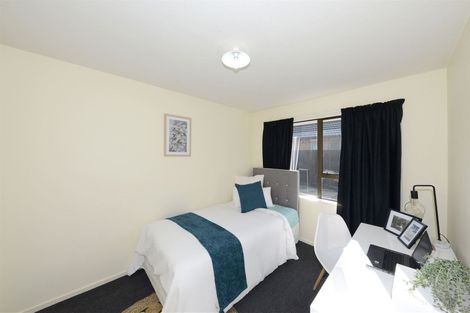 Photo of property in 182 Avonhead Road, Avonhead, Christchurch, 8042
