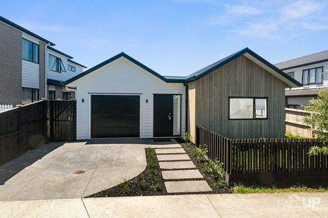 Photo of property in 61 Makete Crescent, Hobsonville, Auckland, 0618