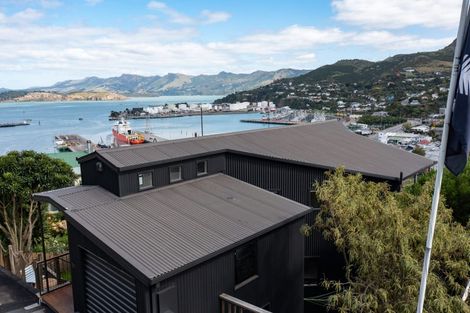 Photo of property in 59 Reserve Terrace, Lyttelton, 8082
