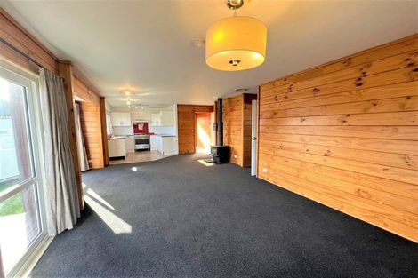 Photo of property in 28 Trentham Road, Takanini, Papakura, 2112