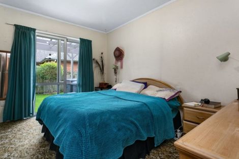 Photo of property in 28 Queen Street, Cambridge, 3434