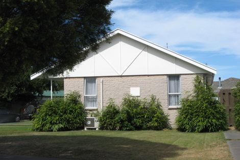 Photo of property in 3 Karlaw Place, Parklands, Christchurch, 8083