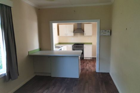 Photo of property in 37 Manuka Street, Castlecliff, Whanganui, 4501