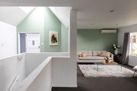 Photo of property in 7 Busby Place, Havelock North, 4130