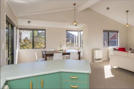 Photo of property in 31 Nalanda Crescent, Broadmeadows, Wellington, 6035