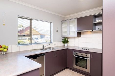 Photo of property in Parkvale Estate, 10/10 Howard Street, Parkvale, Hastings, 4122