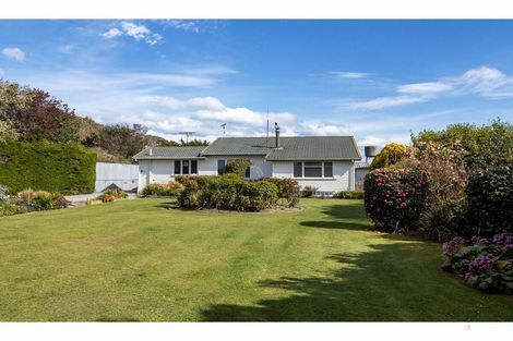 Photo of property in 14 Waimate Highway, Saint Andrews, 7988