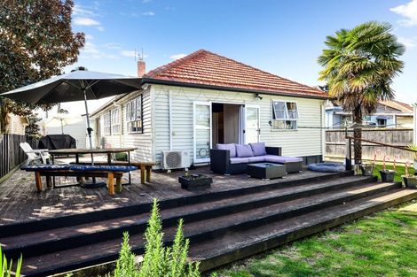 Photo of property in 269 Peachgrove Road, Fairfield, Hamilton, 3214