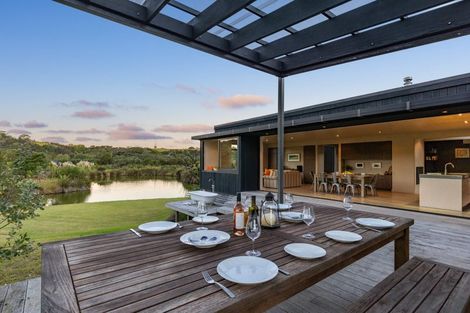 Photo of property in 851b Takatu Road, Tawharanui Peninsula, Matakana, 0986